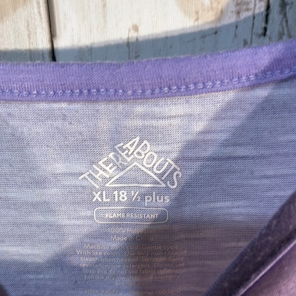 Green Gradient Pajama Set with Sleeveless Top - Picture 2 of 4